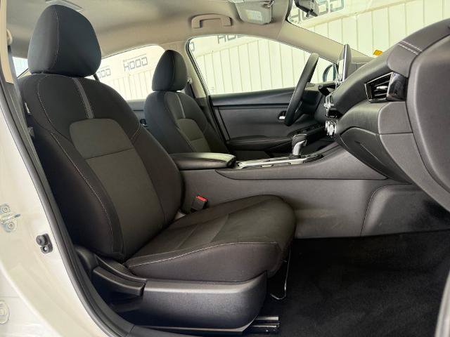 Used 2024 Nissan Sentra SV FWD image 7
