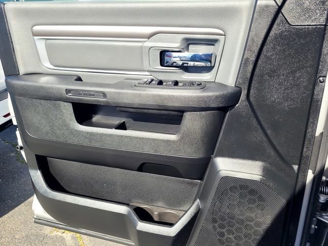 Used 2024 RAM 1500 Classic SLT image 13