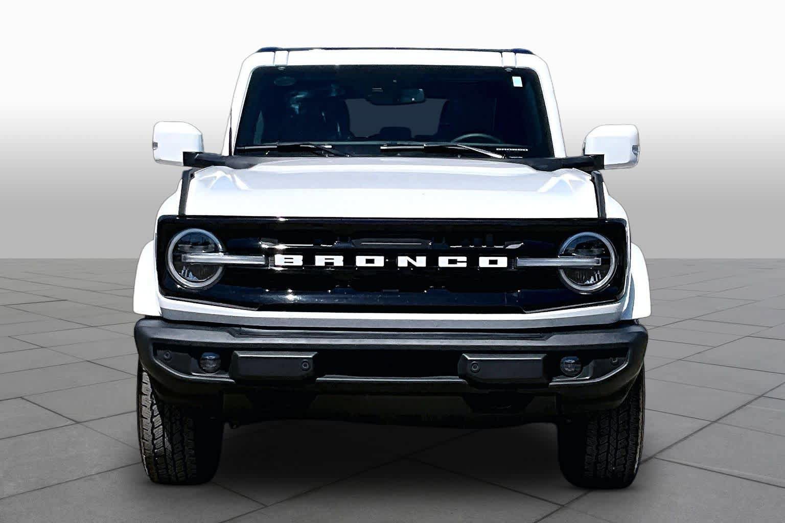 Certified 2025 Ford Bronco Outer Banks AWD/4WD image 4