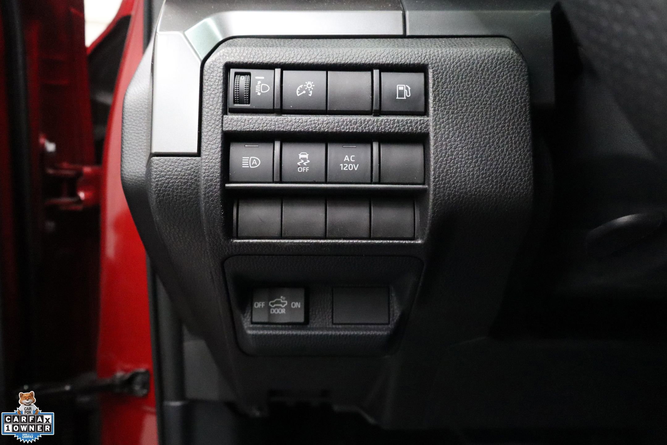 Used 2025 Toyota Tacoma TRD Off-Road AWD/4WD image 16