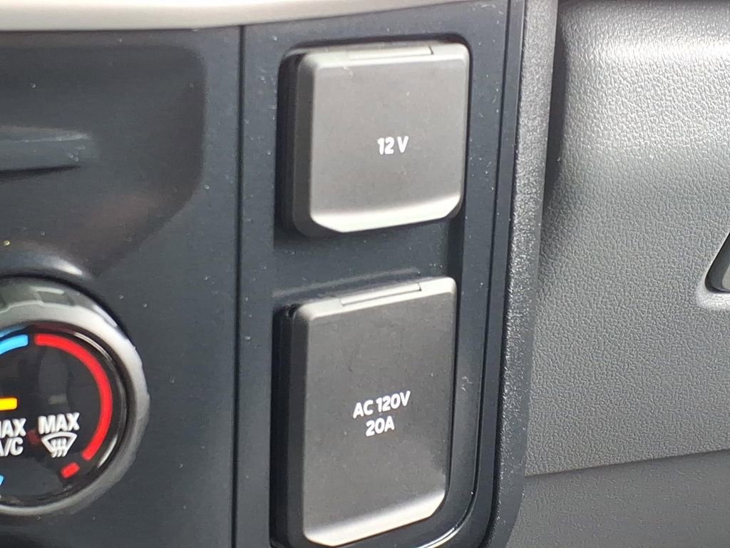 Certified 2024 Ford F350 XLT w/ 360-Degree Camera Package AWD/4WD image 25