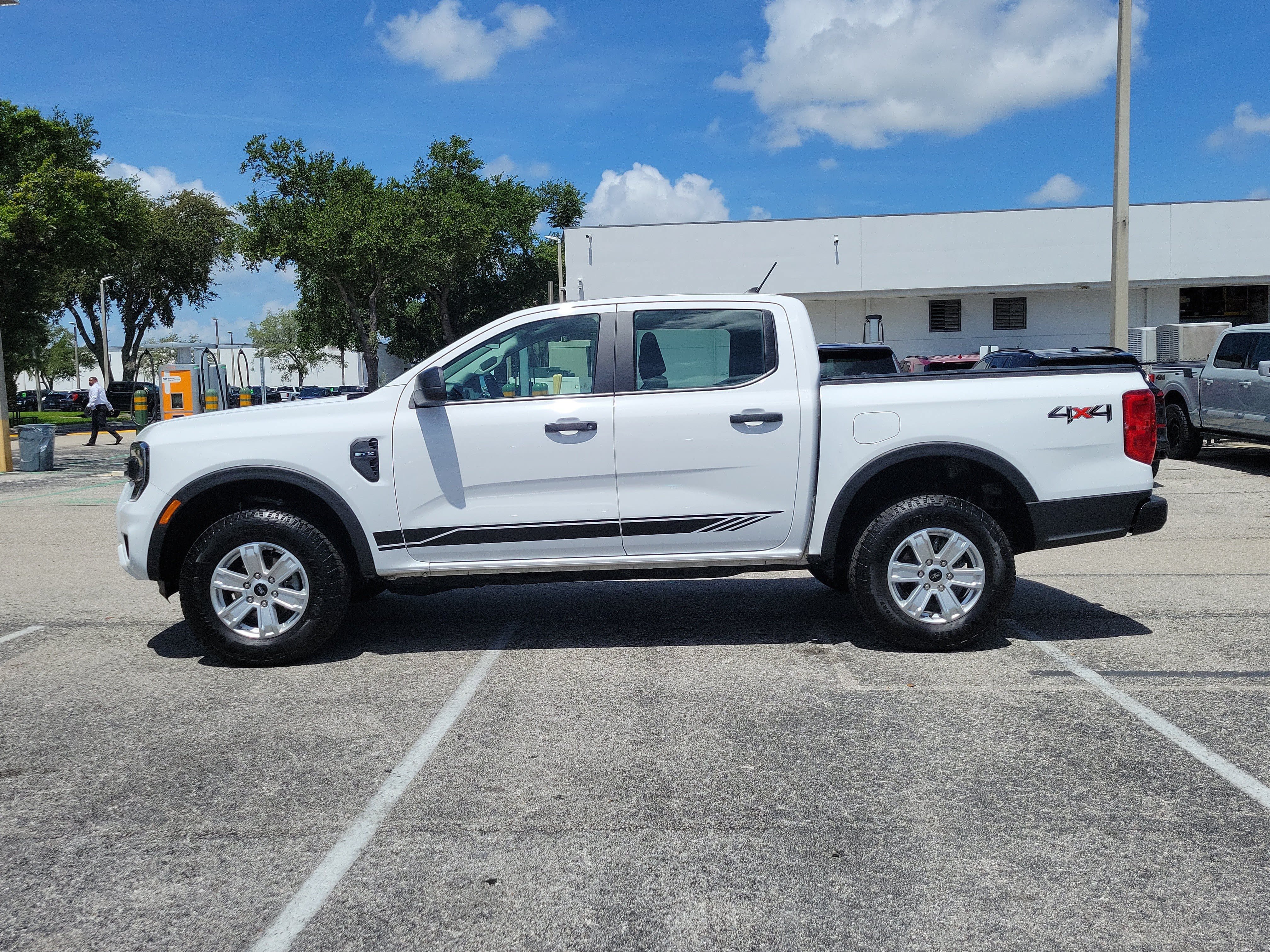 Certified 2025 Ford Ranger XL w/ Trailer Tow Package AWD/4WD image 6