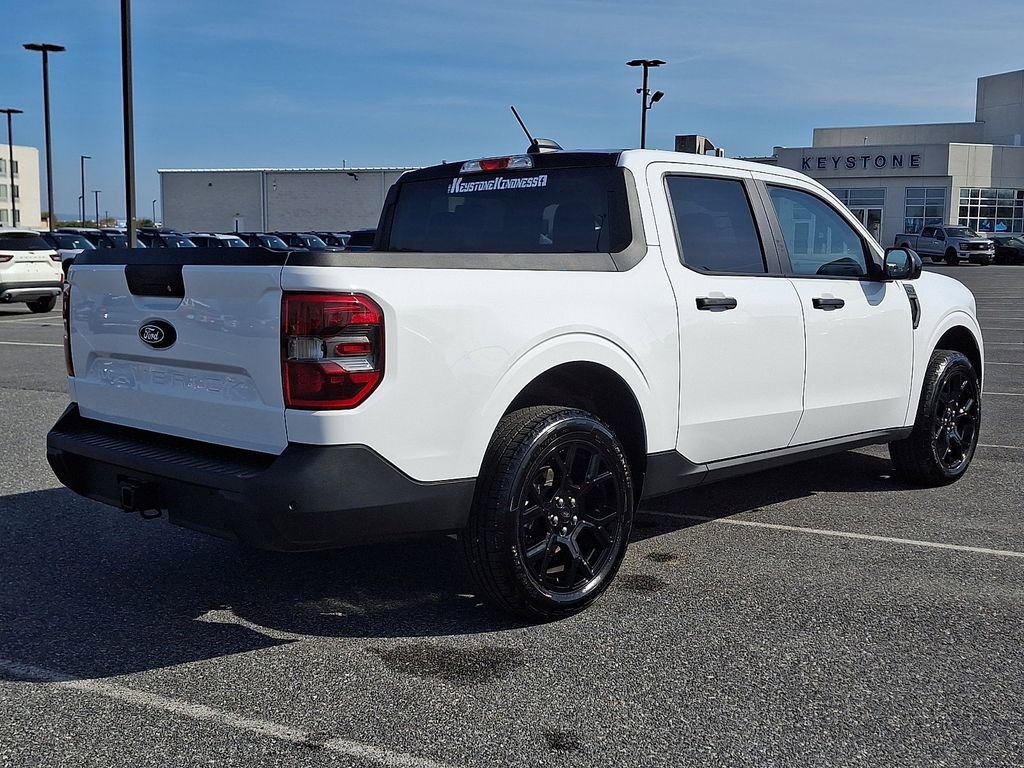 Certified 2025 Ford Maverick XLT w/ XLT Luxury Package AWD/4WD image 6