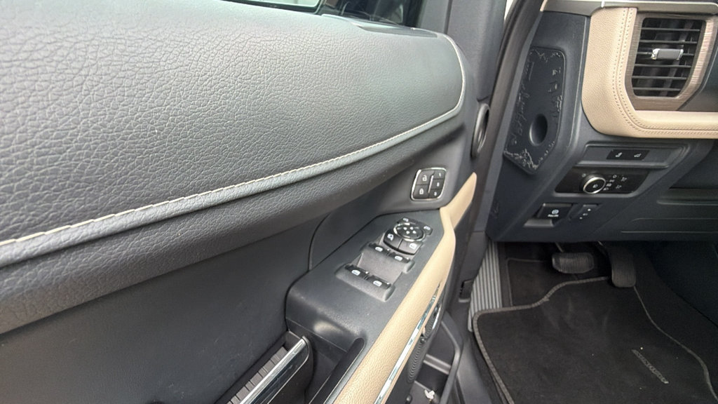 Certified 2023 Ford Expedition Limited RWD image 9