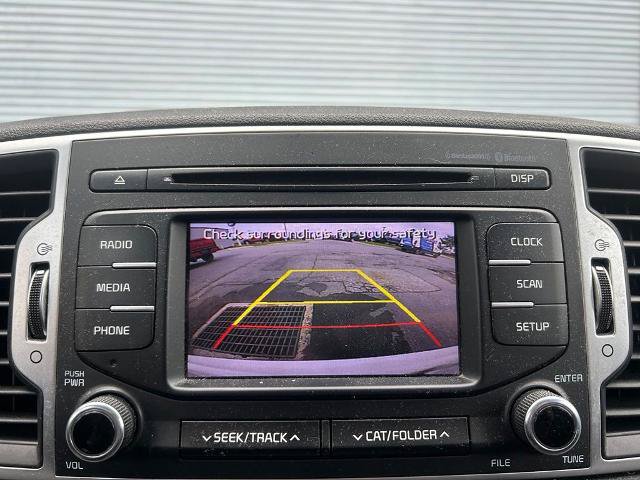 Used 2018 Kia Sportage LX AWD/4WD image 16