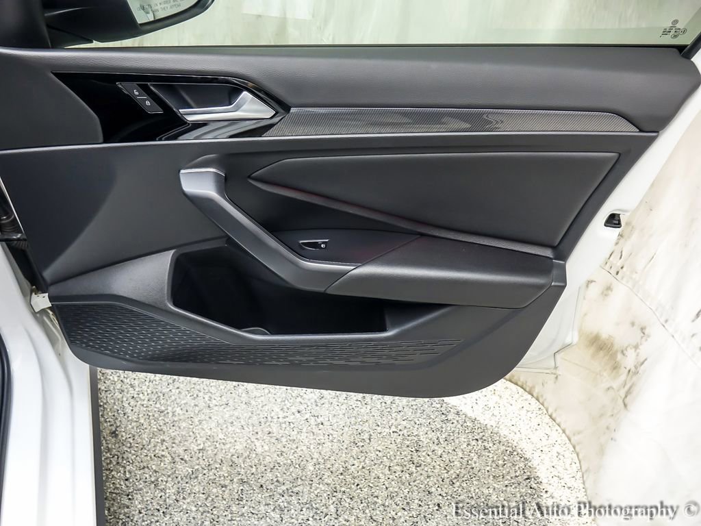 Used 2019 Volkswagen Jetta GLI FWD image 24