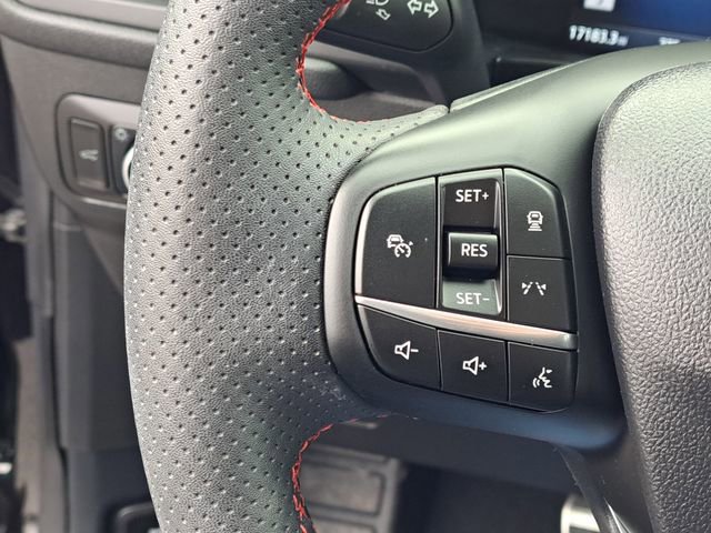 Certified 2024 Ford Escape ST-Line w/ Tech Pack #1 image 15