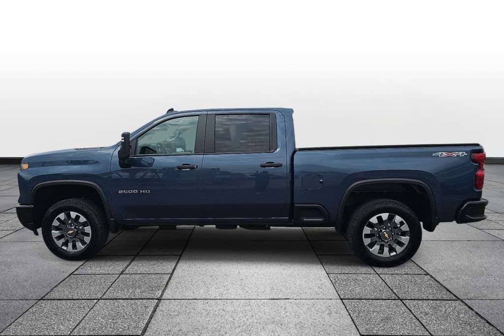 Used 2025 Chevrolet Silverado 2500 Custom w/ Custom Value Package AWD/4WD image 8