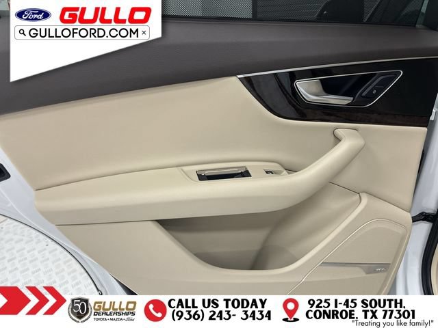 Used 2018 Audi Q7 3.0T Prestige AWD/4WD image 16