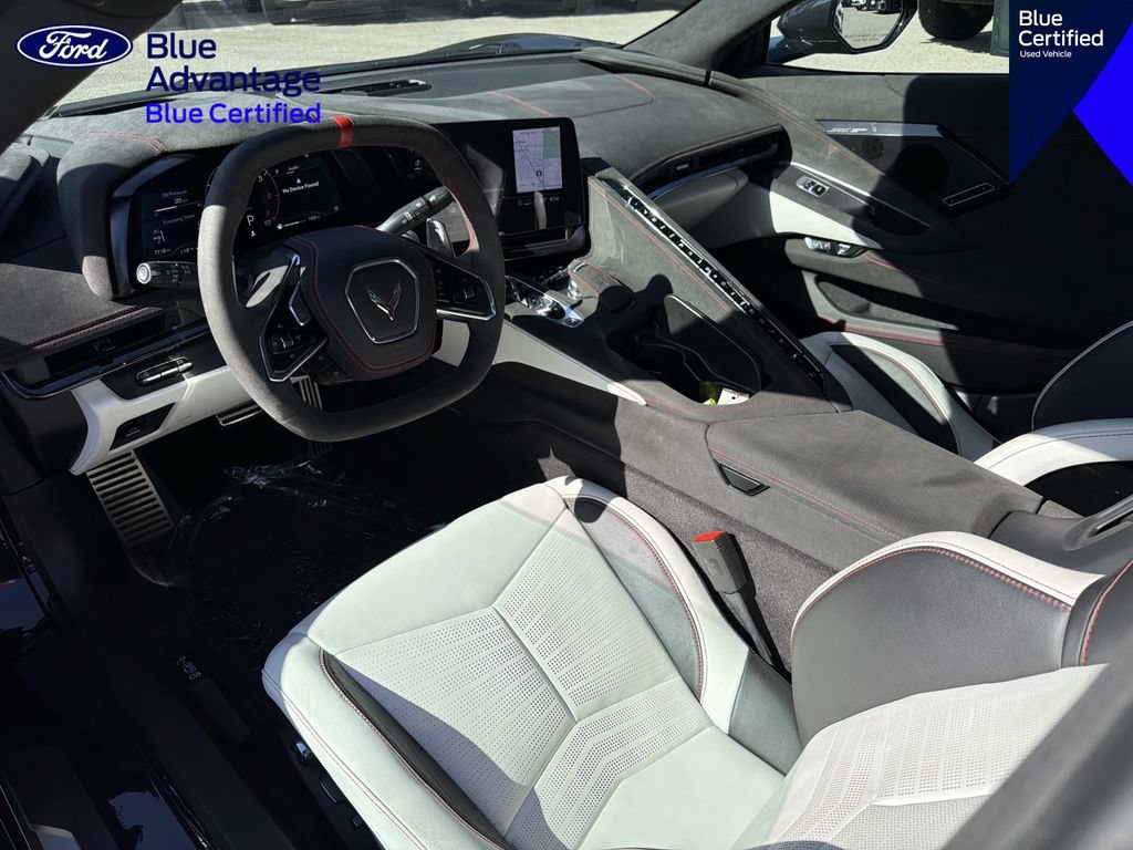 Used 2023 Chevrolet Corvette Stingray Premium Conv RWD image 8