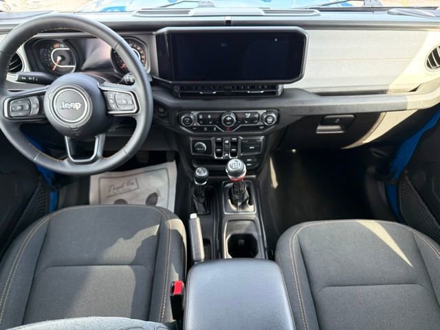 Used 2024 Jeep Wrangler Unlimited Sport AWD/4WD image 13