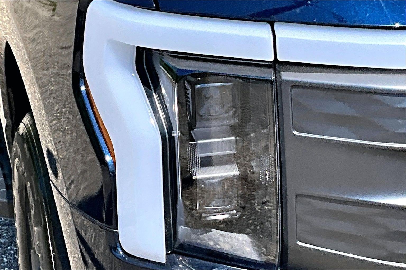 Certified 2025 Ford F150 Lightning Lariat AWD/4WD image 30
