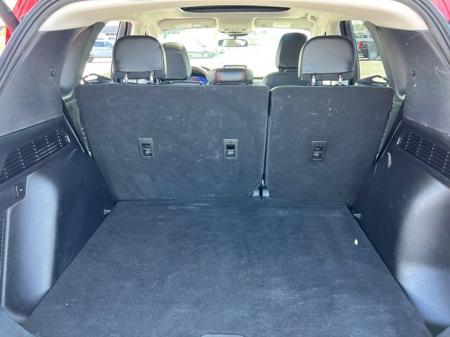 Certified 2022 Ford Escape SEL w/ SEL Stealth AWD Package image 7