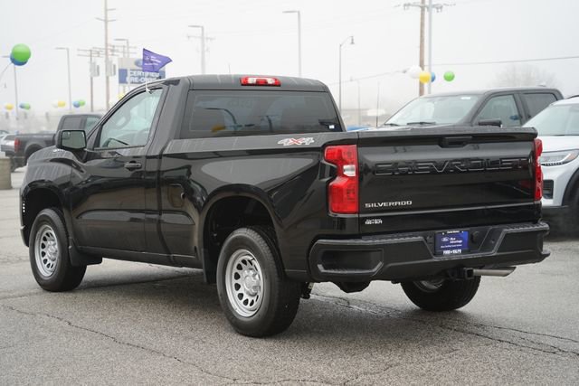 Used 2025 Chevrolet Silverado 1500 W/T w/ Trailering Package image 3