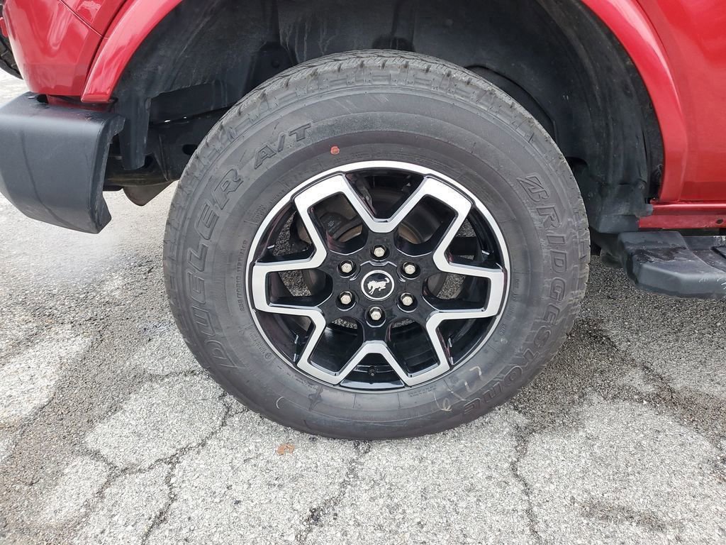 Certified 2021 Ford Bronco Outer Banks image 6