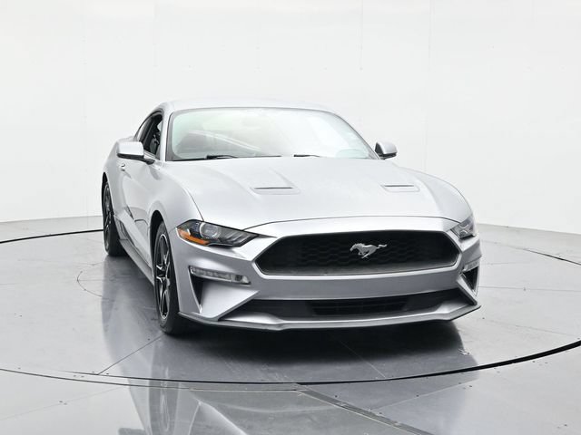 Certified 2020 Ford Mustang Premium RWD image 4