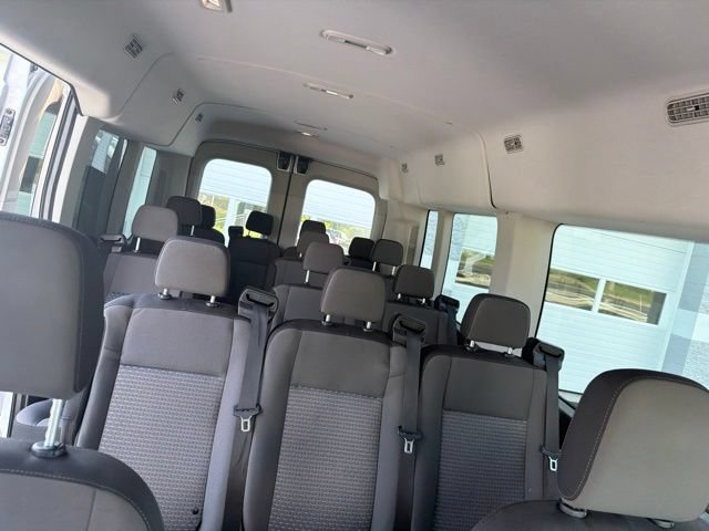 Certified 2024 Ford Transit 350 XLT RWD image 18