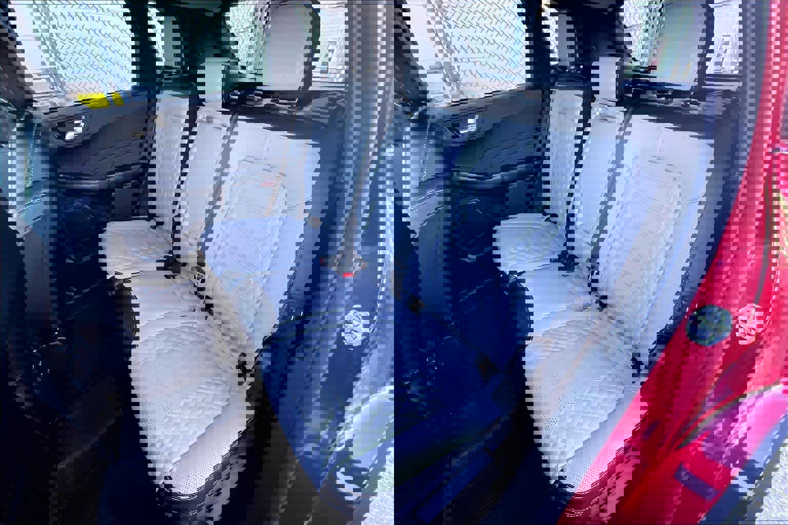 Certified 2023 Ford Escape SE w/ PHEV Premium Package image 21