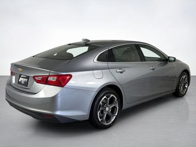 Used 2024 Chevrolet Malibu LT FWD image 3