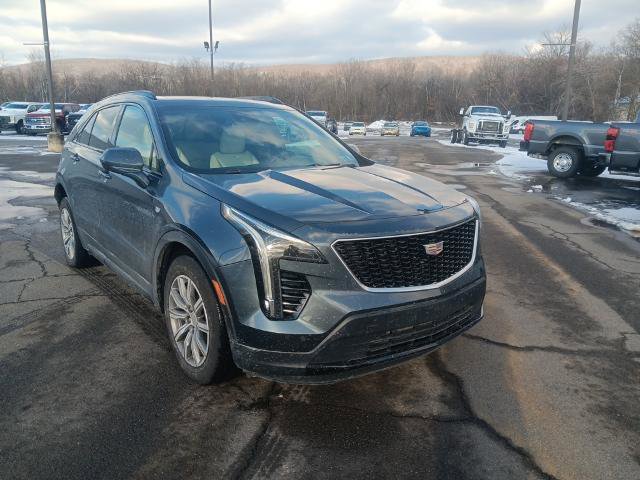 Used 2019 Cadillac XT4 Sport w/ Cold Weather Package image 2