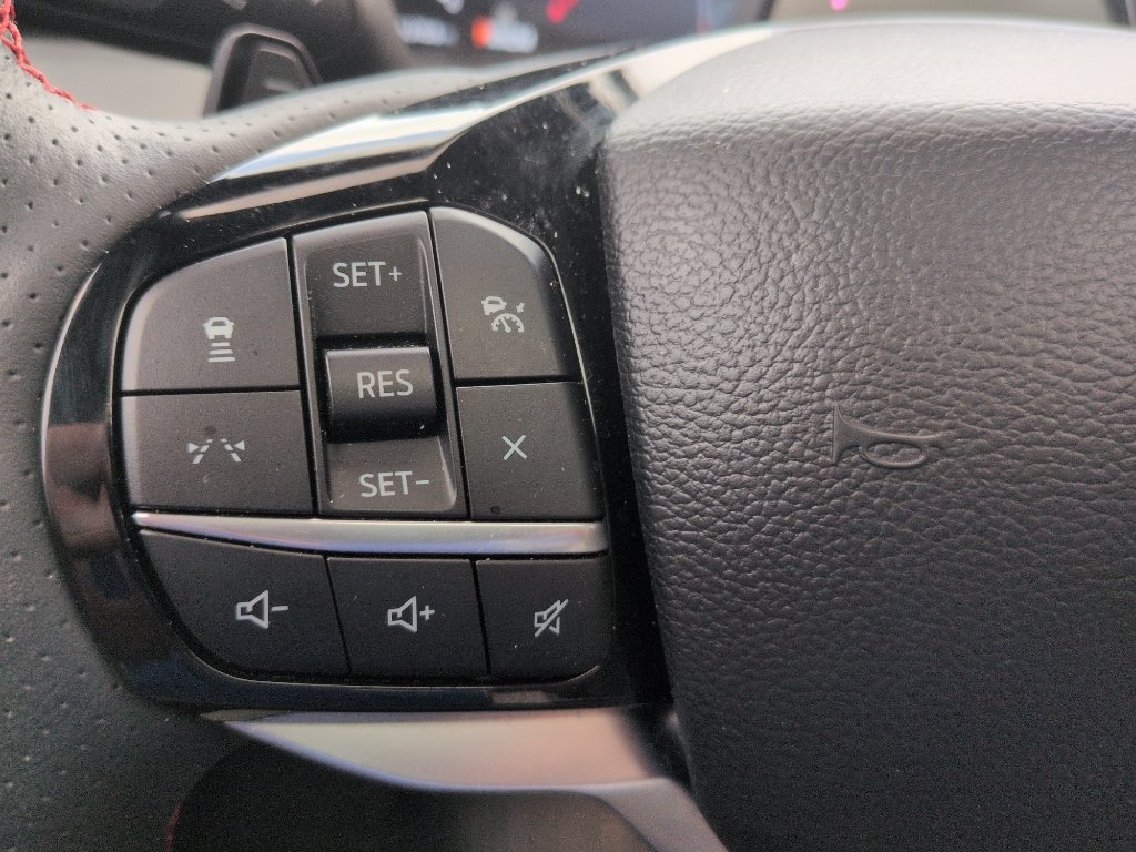 Certified 2025 Ford Explorer ST AWD/4WD image 13