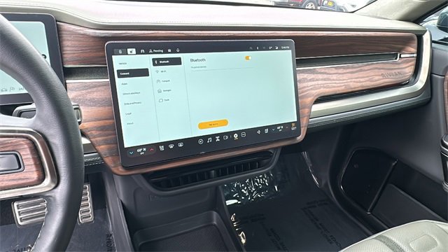 Used 2023 Rivian R1T Adventure image 28