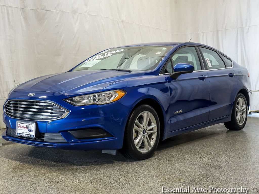 Certified 2018 Ford Fusion S FWD image 2
