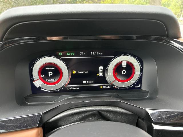 Used 2025 Nissan Pathfinder Platinum w/ Cargo Package AWD/4WD image 15