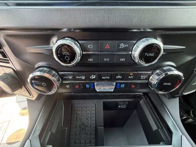 Certified 2026 Ford F450 Platinum AWD/4WD image 31