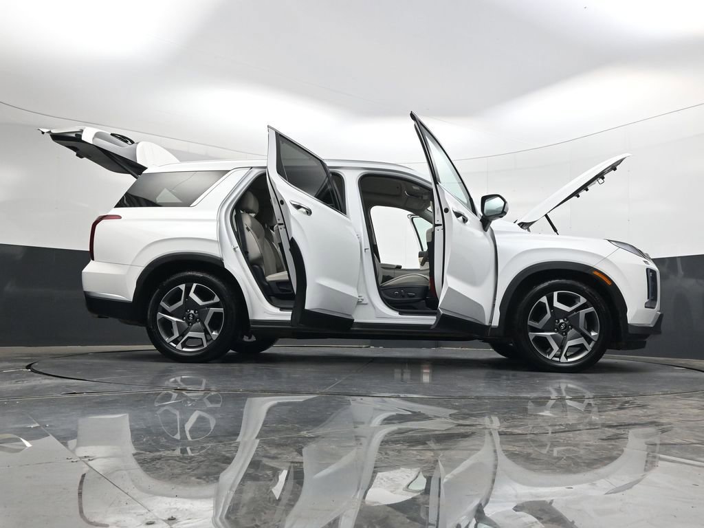 Used 2024 Hyundai Palisade Limited FWD image 45