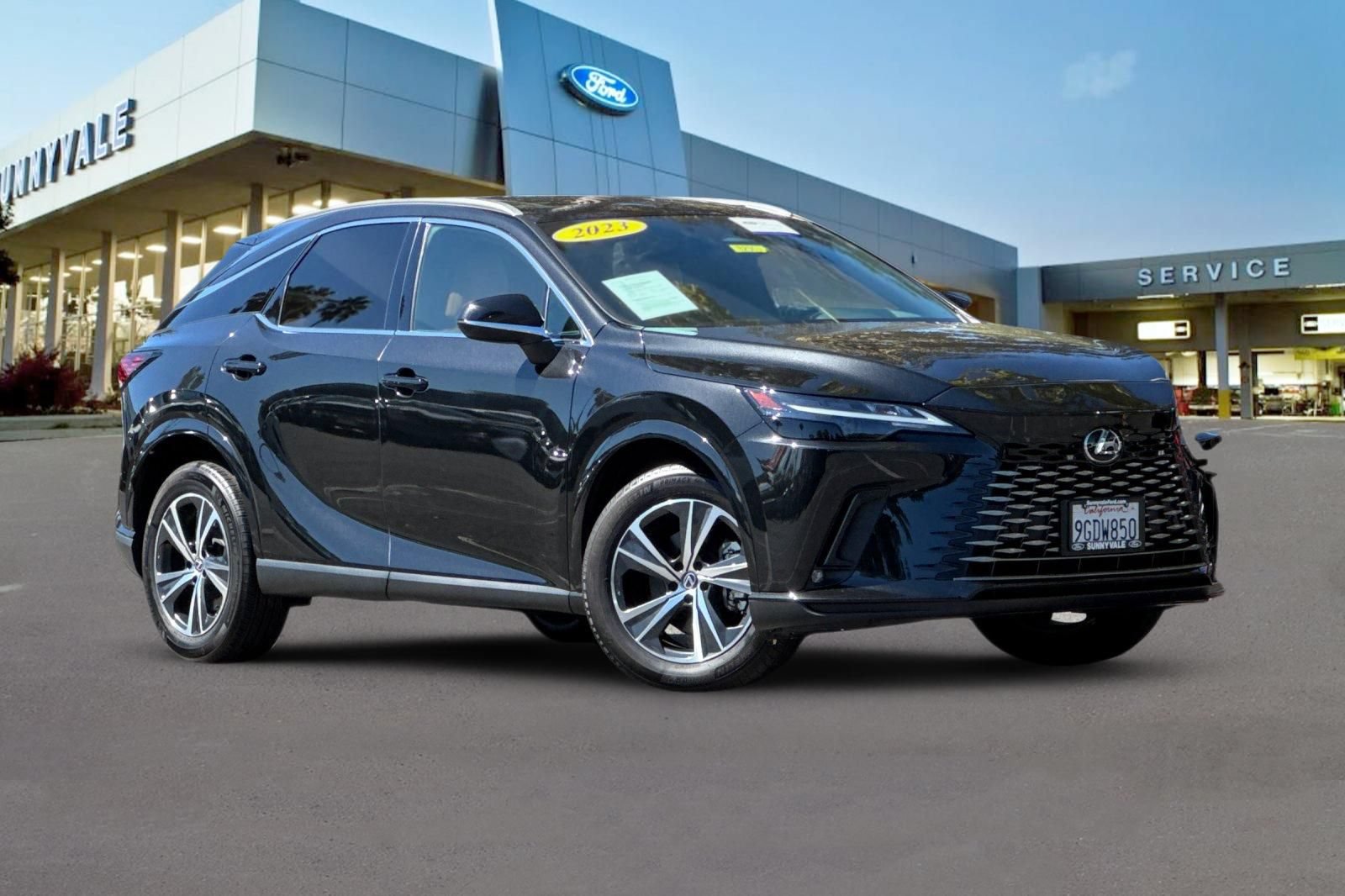 Used 2023 Lexus RX 350 w/ Cold Area Package AWD/4WD image 2