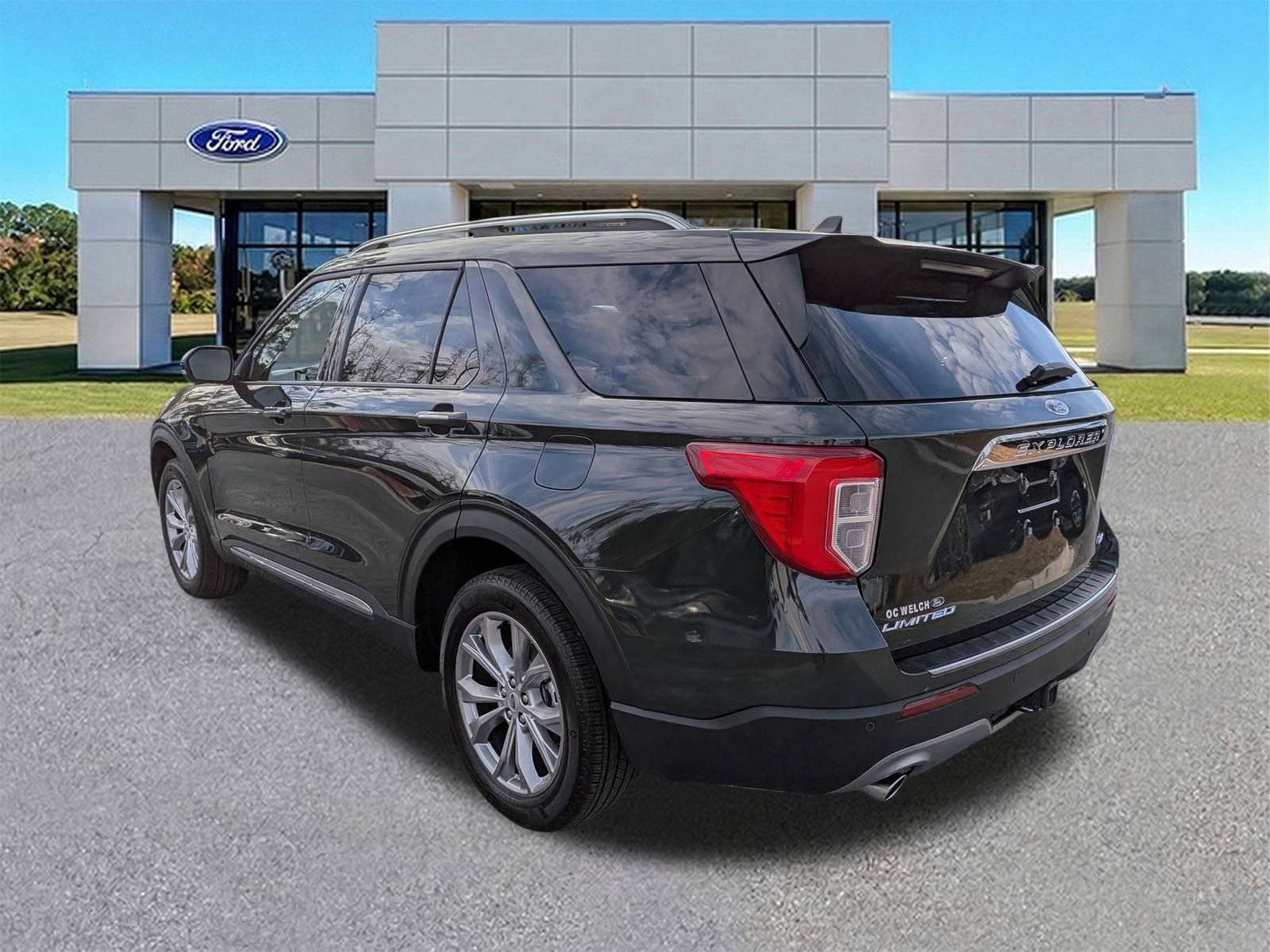 Certified 2023 Ford Explorer Limited w/ Equipment Group 301A video 3