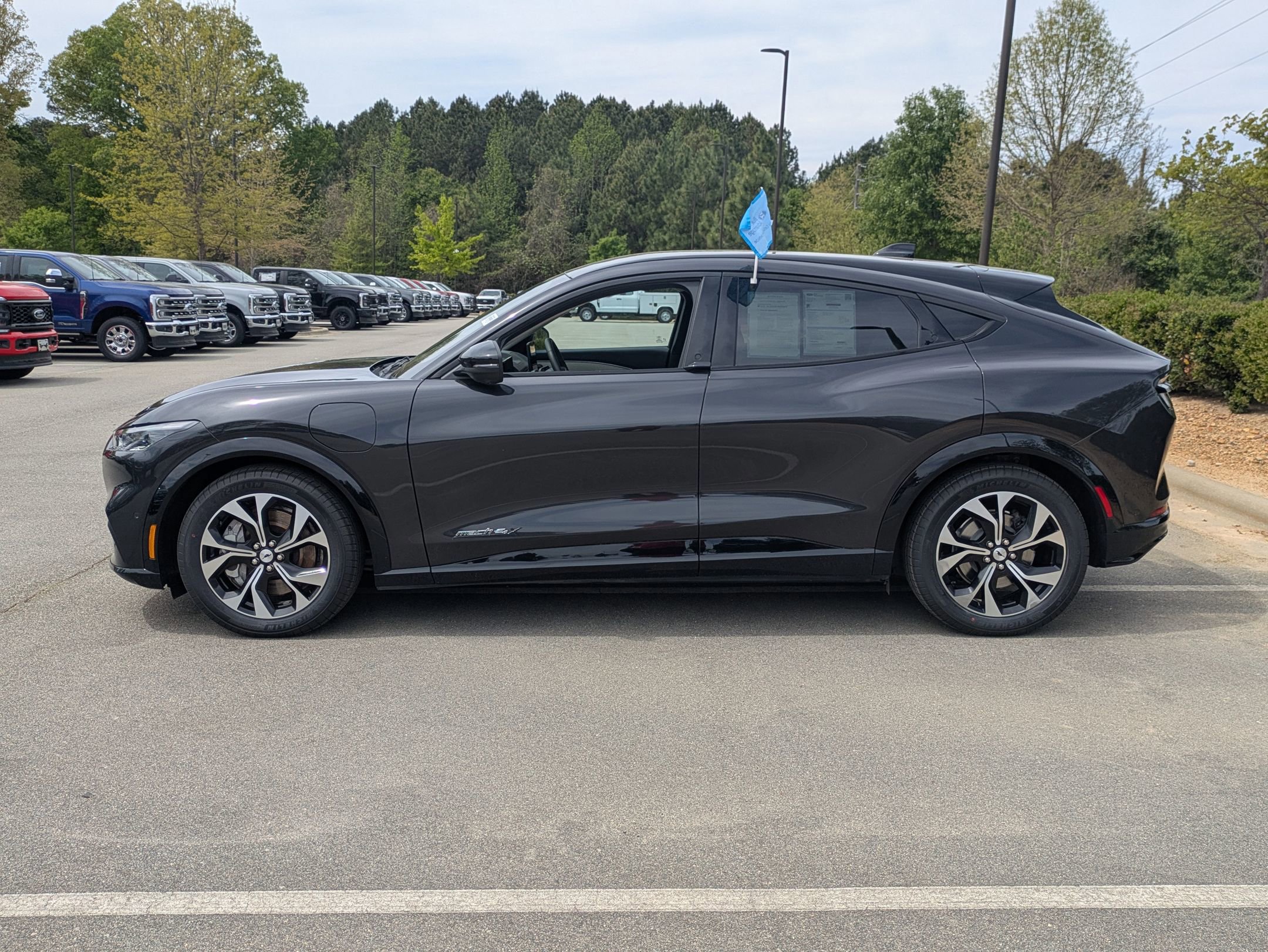 Certified 2022 Ford Mustang Mach-E Premium image 3