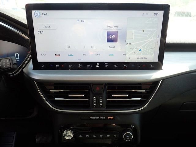 Certified 2023 Ford Escape Platinum AWD/4WD image 29