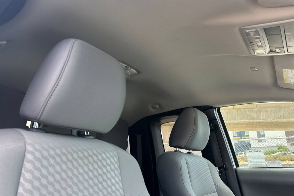 Used 2022 Toyota Tacoma SR RWD image 19