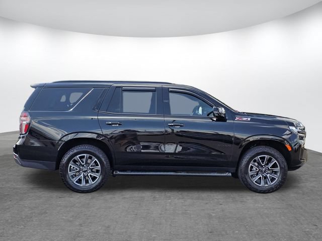 Used 2024 Chevrolet Tahoe Z71 w/ Luxury Package AWD/4WD video 3