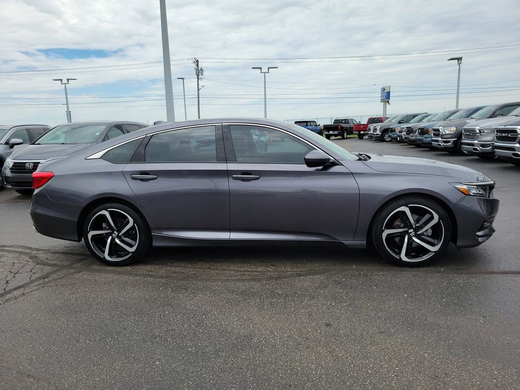 Used 2019 Honda Accord Sport image 3