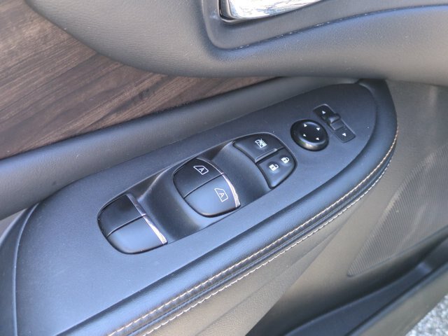 Used 2023 Nissan Murano Platinum w/ Cargo Package AWD/4WD image 14