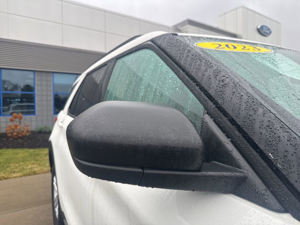 Certified 2023 Ford Explorer XLT w/ Equipment Group 202A image 12