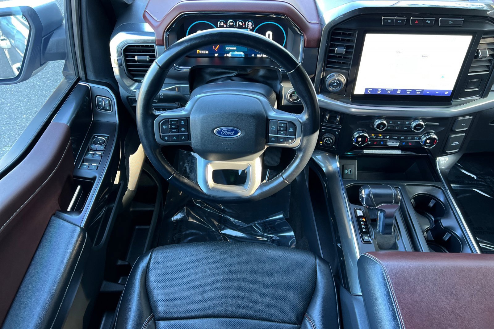 Certified 2021 Ford F150 Lariat w/ Equipment Group 502A High image 16