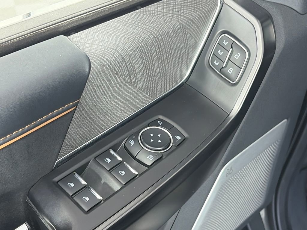 Certified 2021 Ford F150 Platinum w/ Equipment Group 701A High image 26