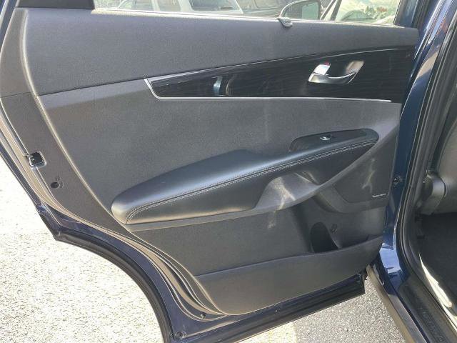 Used 2019 Kia Sorento EX w/ EX Touring Package image 20