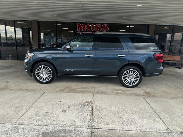Certified 2023 Ford Expedition Platinum image 2