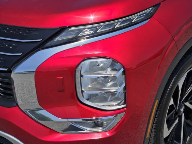 Used 2024 Mitsubishi Outlander SEL AWD/4WD image 8