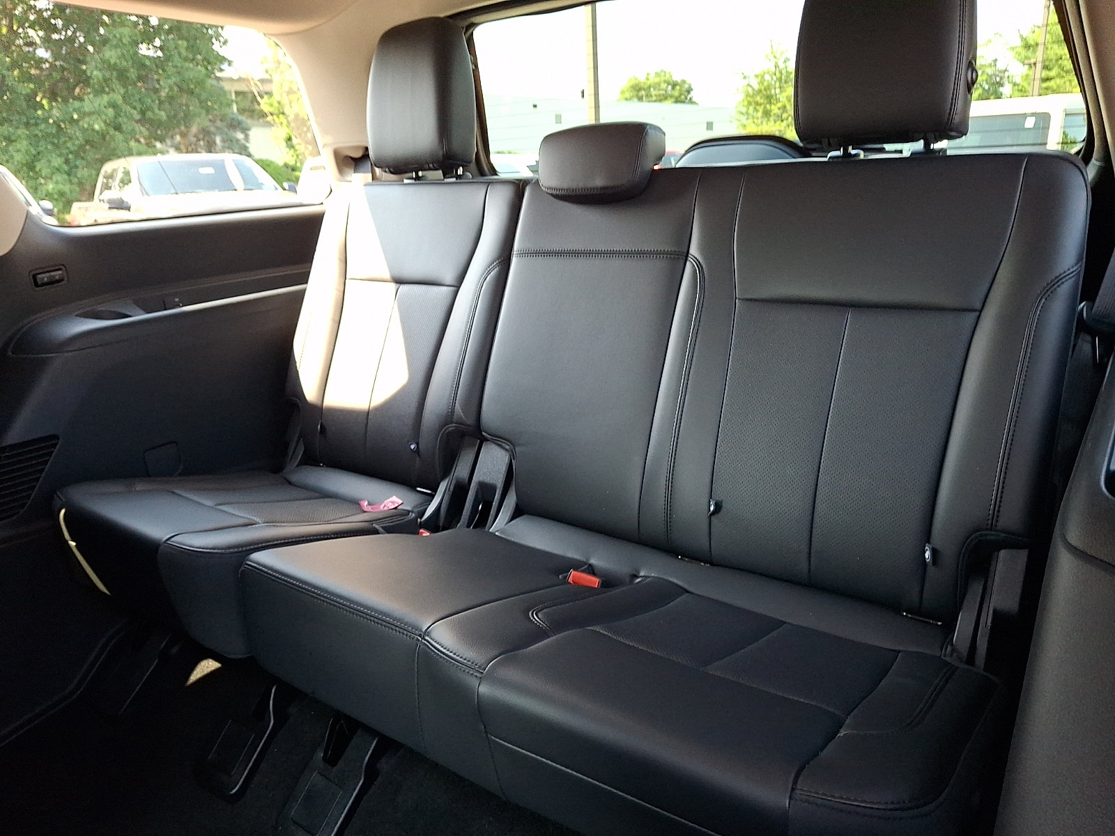 Certified 2024 Ford Expedition XLT AWD/4WD image 14