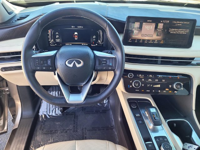 Used 2023 INFINITI QX60 Sensory w/ Vision Package AWD/4WD image 9