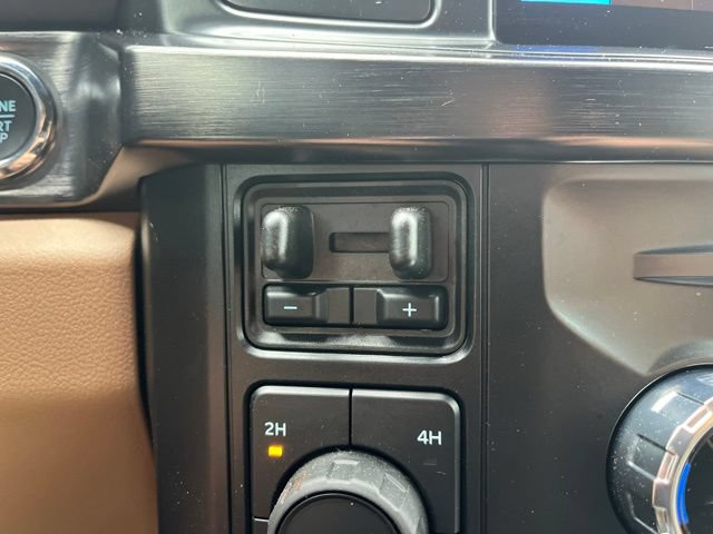Certified 2026 Ford F250 Lariat w/ Black Appearance Package AWD/4WD image 17