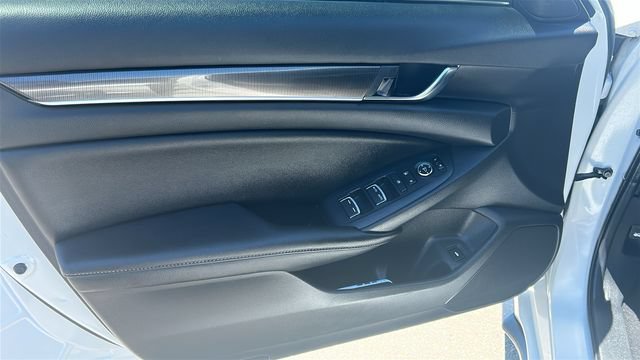 Used 2020 Honda Accord Sport image 16