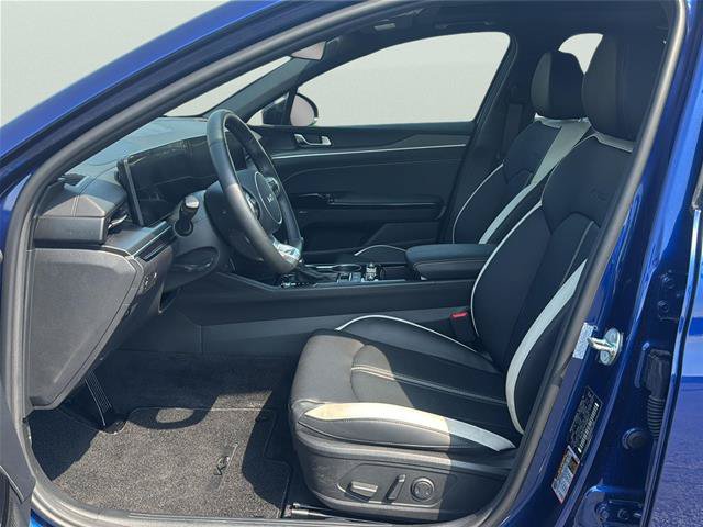 Used 2026 Kia K5 GT-Line w/ GT-Line Premium Package AWD/4WD image 10
