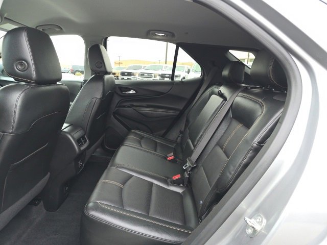 Used 2023 Chevrolet Equinox Premier image 15